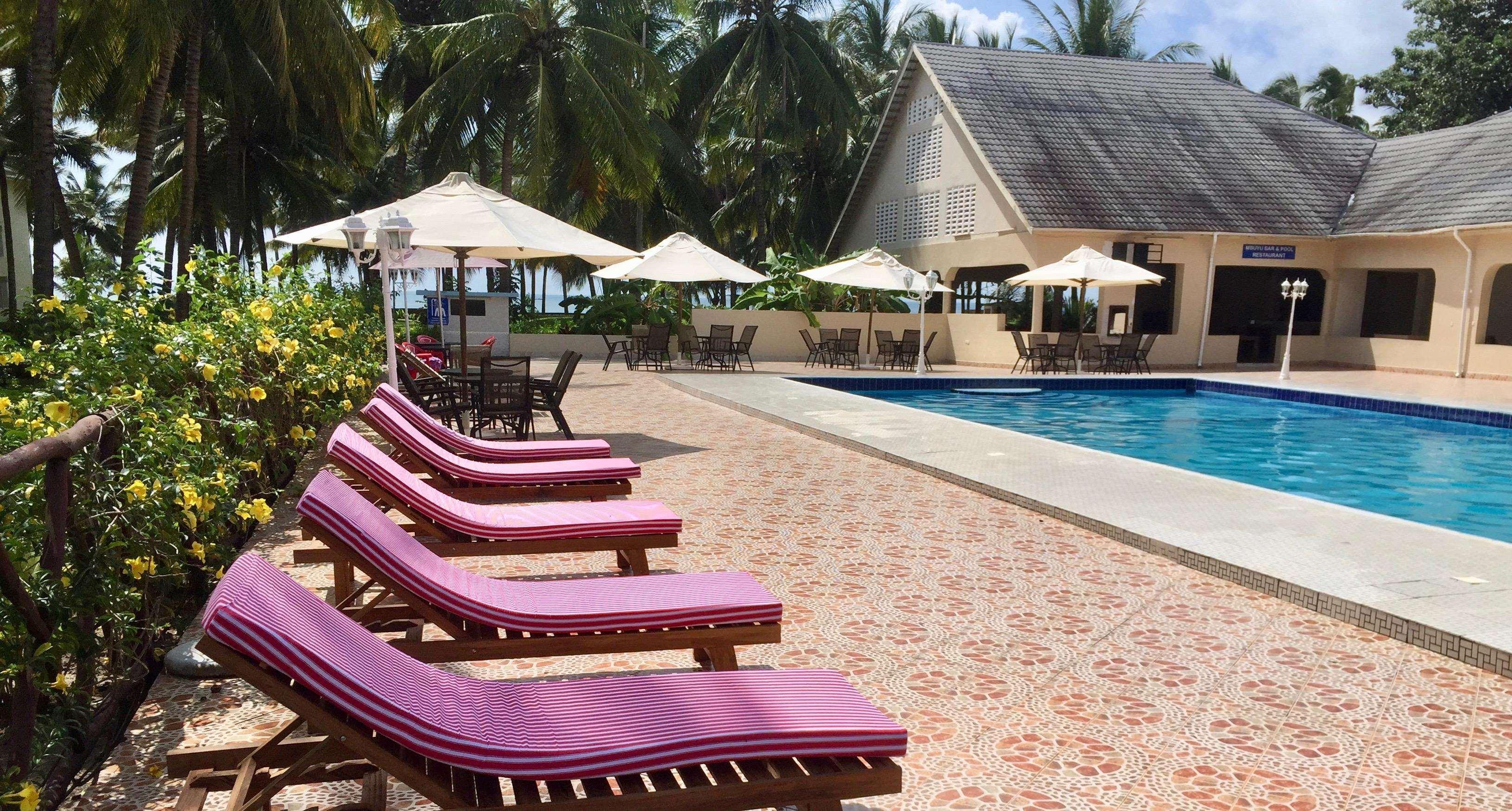 Oceanic Bay Hotel & Resort Багамойо Екстер'єр фото